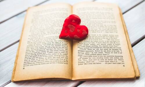 Nieoczywista miłość. 8 propozycji książkowych